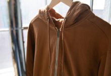 Find the Best Zip-Up Hoodies for Women in Los Angeles, CA